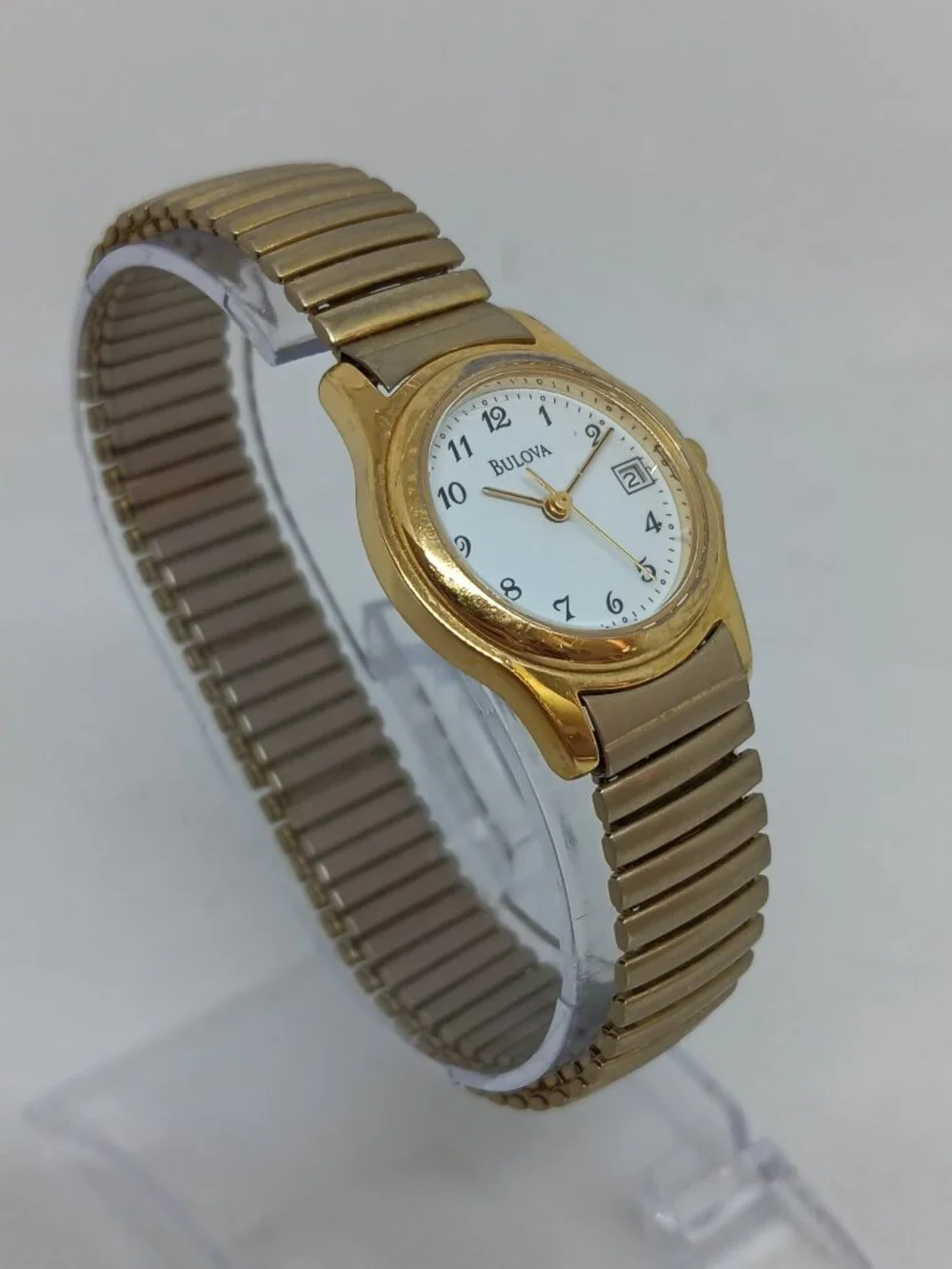 VINTAGE 1998 Bulova 97M39 Women's 24mm Gold Tone Japanese Quartz Watch NEW BATT